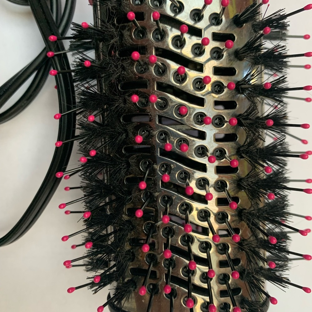 Revlon one-step volumizer